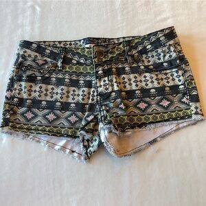 HOT Kiss Cici Geometric & Skulls Pattern Raw Hem Booty Short Shorts Size 3